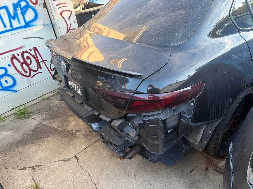 2018 Alfa Romeo Giulia - Image 5 of 10