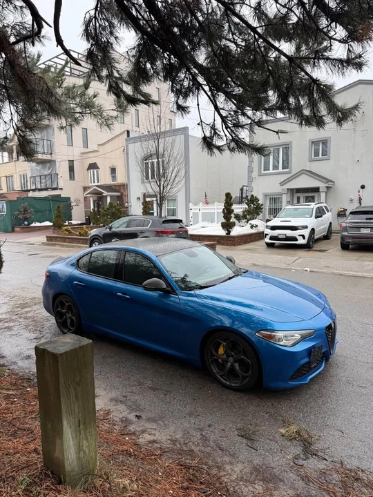 2018 Alfa Romeo Giulia - Image 10 of 17