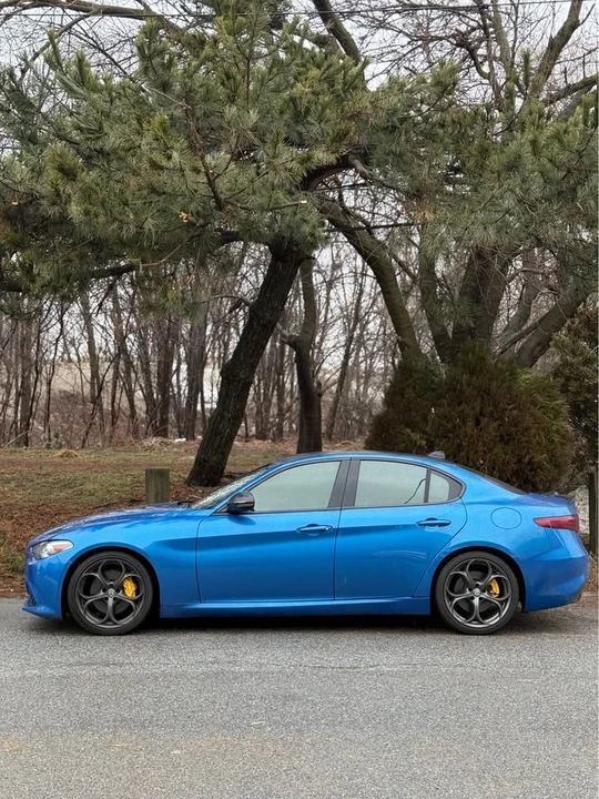 2018 Alfa Romeo Giulia - Image 2 of 17