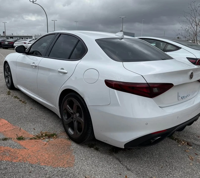 2018 Alfa Romeo Giulia - Image 2 of 3