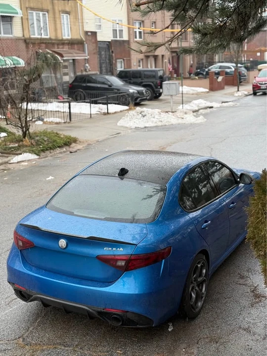 2018 Alfa Romeo Giulia - Image 15 of 17