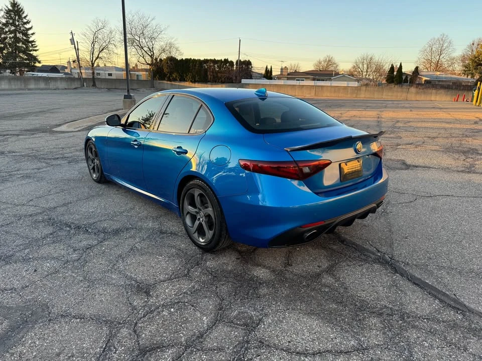 2018 Alfa Romeo Giulia - Image 7 of 16