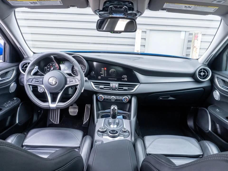 2018 Alfa Romeo Giulia - Image 20 of 20