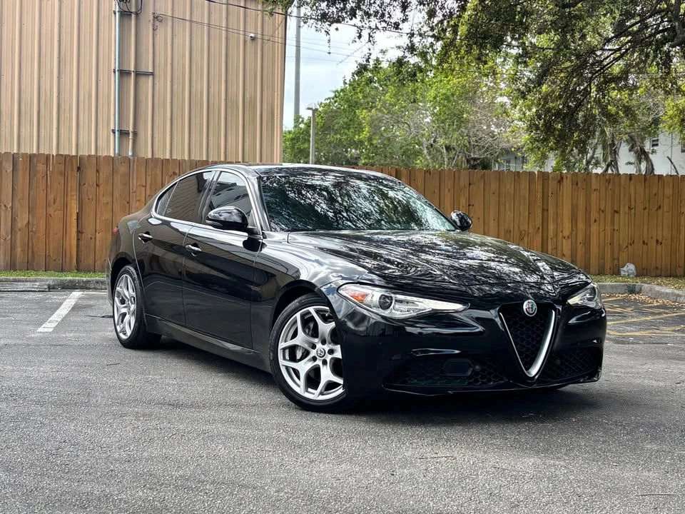 2018 Alfa Romeo Giulia - Image 3 of 15