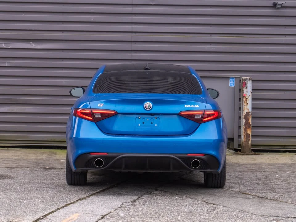 2018 Alfa Romeo Giulia - Image 8 of 20