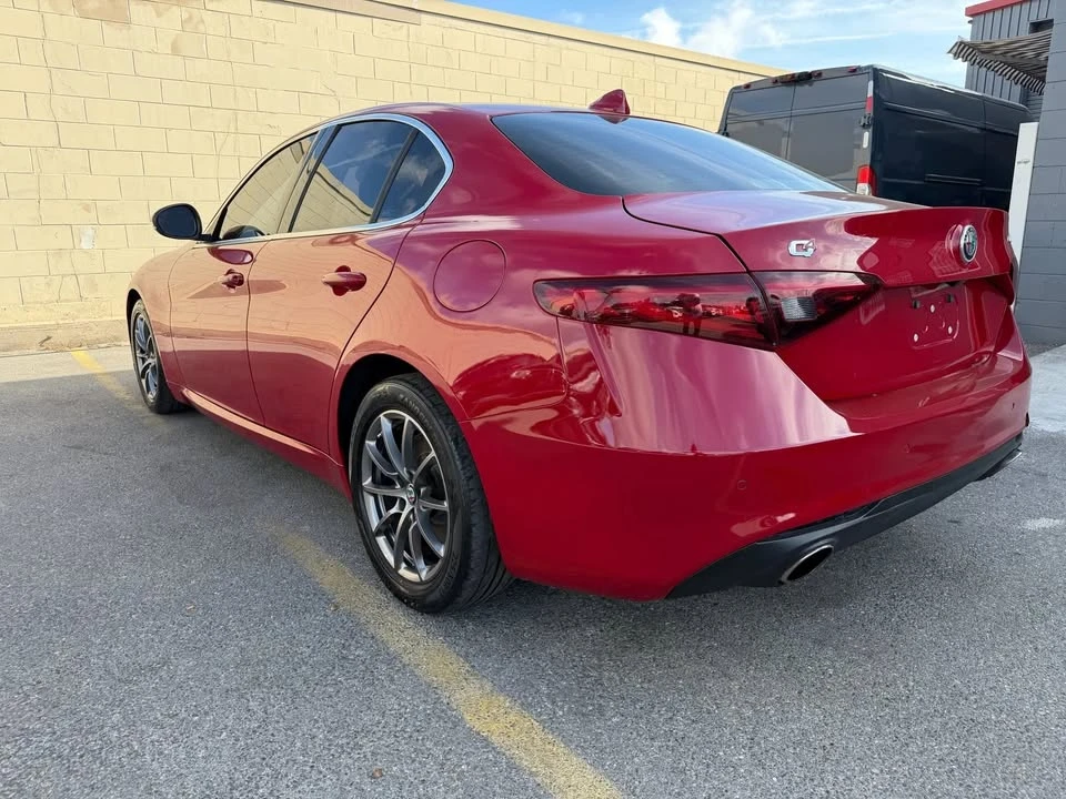 2018 Alfa Romeo Giulia - Image 4 of 17