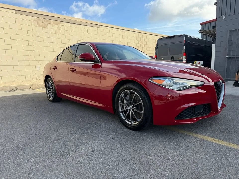 2018 Alfa Romeo Giulia - Image 3 of 17