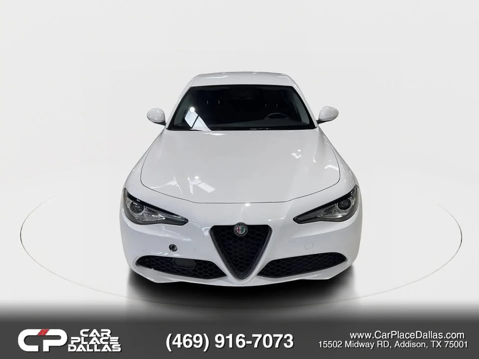 2018 Alfa Romeo Giulia - Image 2 of 19