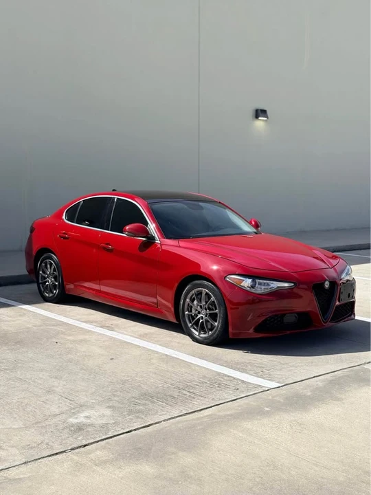 2018 Alfa Romeo Giulia - Image 3 of 8