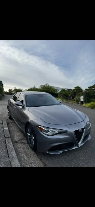2018 Alfa Romeo Giulia - Image 6 of 7