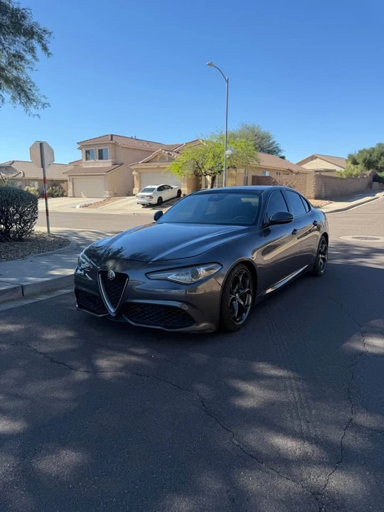 2018 Alfa Romeo Giulia - Image 4 of 13