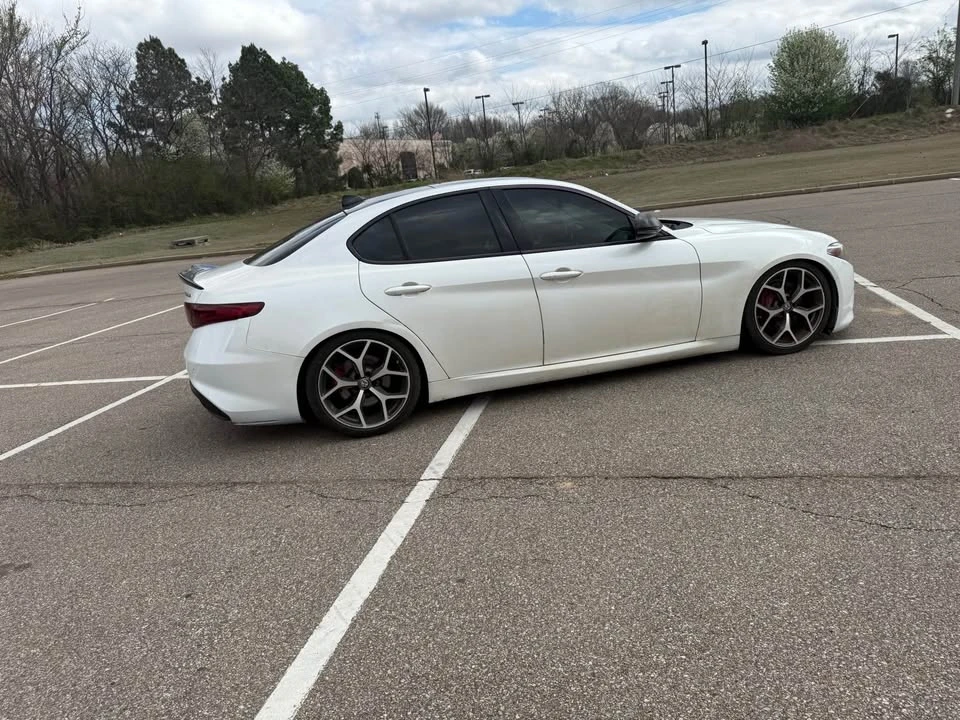2018 Alfa Romeo Giulia - Image 3 of 12