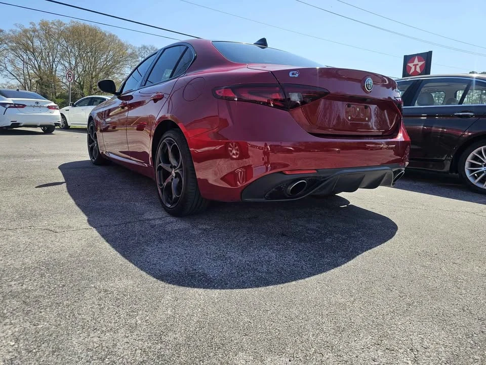 2018 Alfa Romeo Giulia - Image 4 of 8