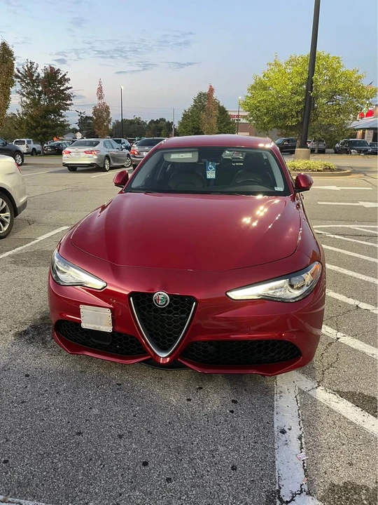 2018 Alfa Romeo Giulia - Image 11 of 11