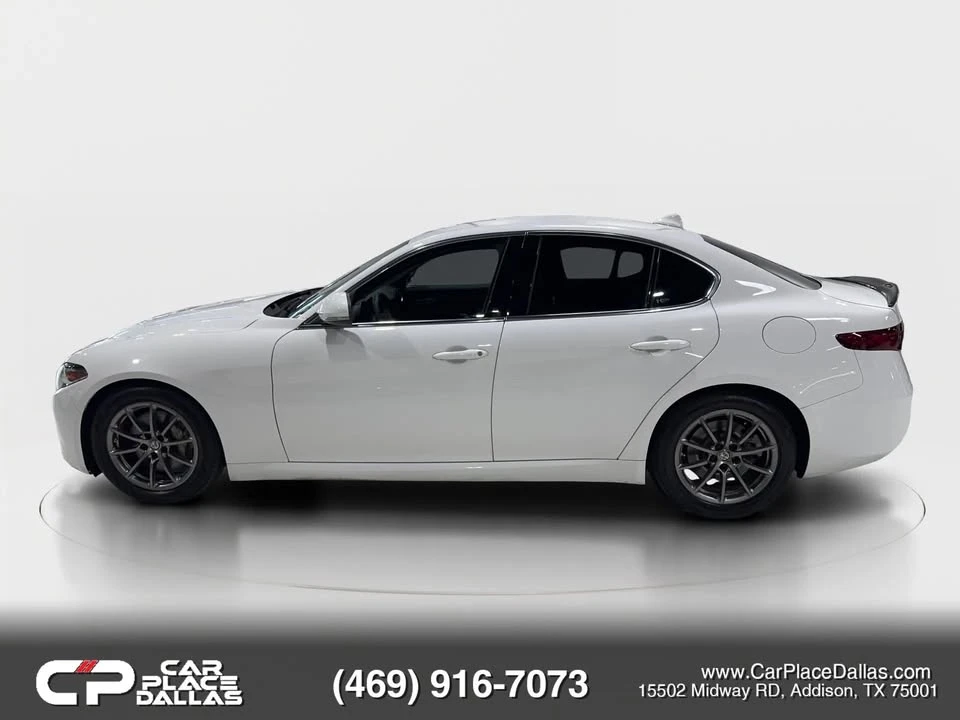2018 Alfa Romeo Giulia - Image 6 of 19