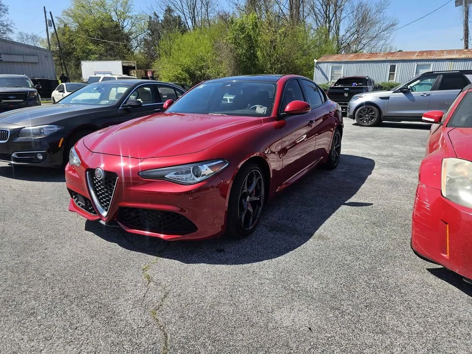 2018 Alfa Romeo Giulia - Image 2 of 8