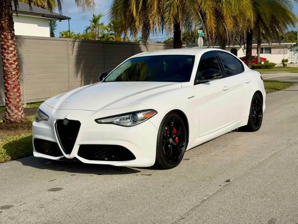 2018 Alfa Romeo Giulia - Image 3 of 17
