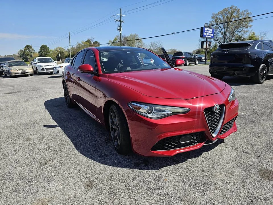 2018 Alfa Romeo Giulia - Image 3 of 7