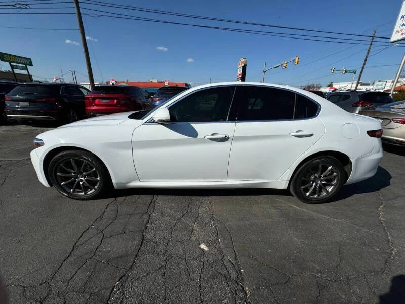 2018 Alfa Romeo Giulia - Image 3 of 20