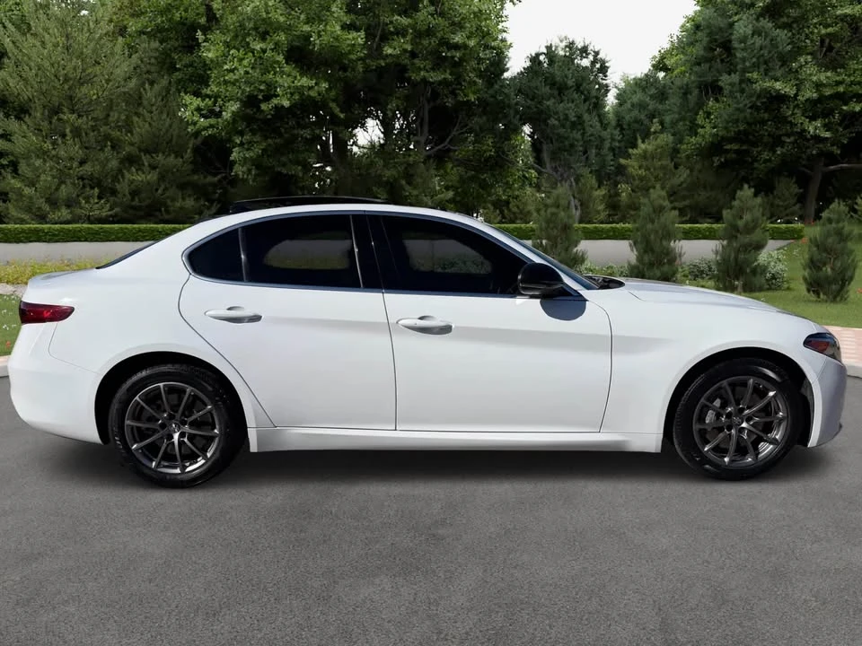 2018 Alfa Romeo Giulia - Image 4 of 20