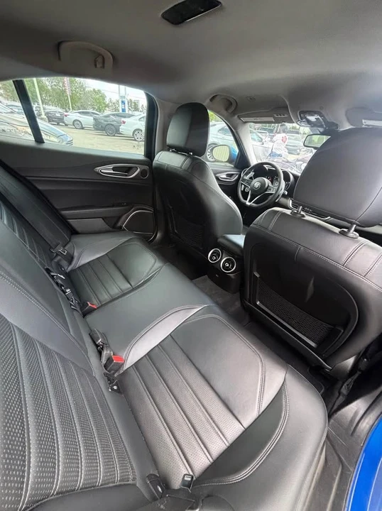 2018 Alfa Romeo Giulia - Image 5 of 7