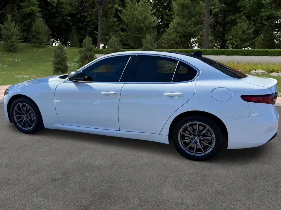 2018 Alfa Romeo Giulia - Image 5 of 20