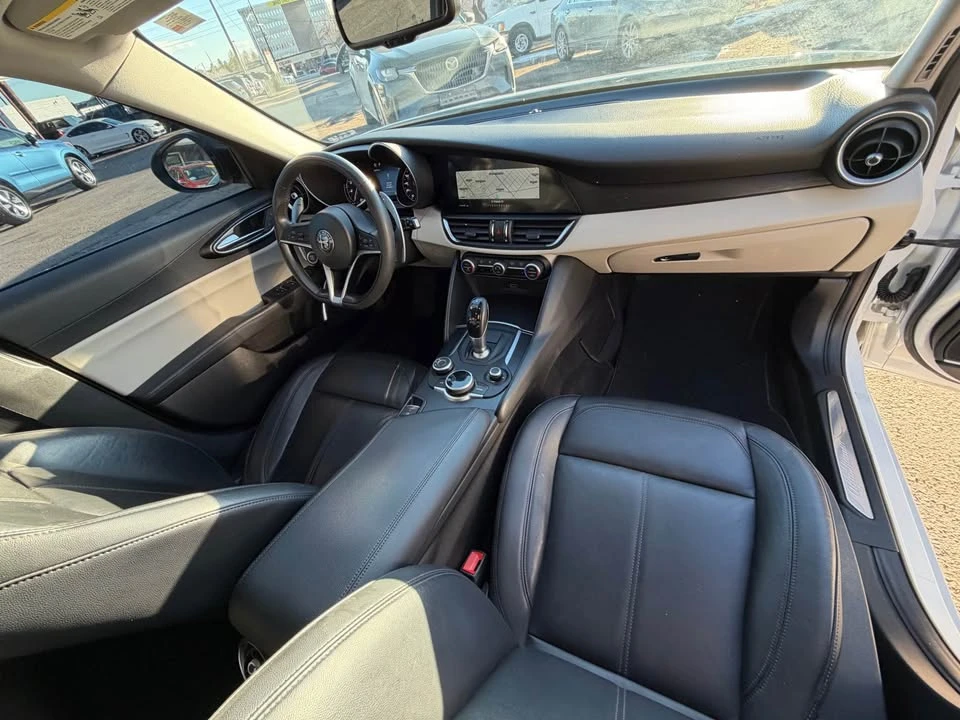 2018 Alfa Romeo Giulia - Image 20 of 20