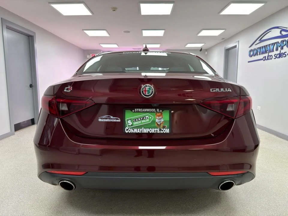 2018 Alfa Romeo Giulia - Image 7 of 20