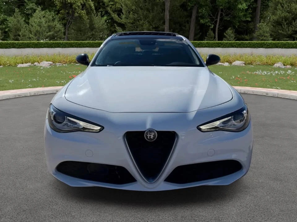2018 Alfa Romeo Giulia - Image 3 of 20