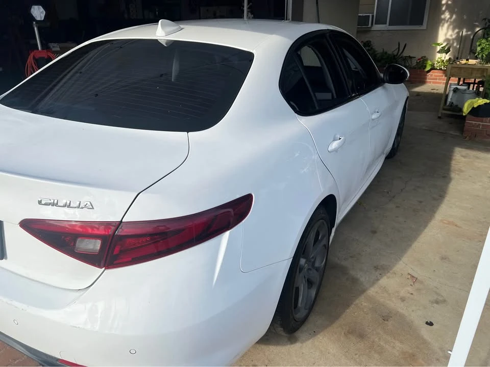 2018 Alfa Romeo Giulia - Image 5 of 9