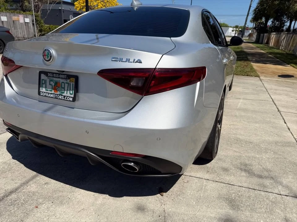 2018 Alfa Romeo Giulia - Image 12 of 20