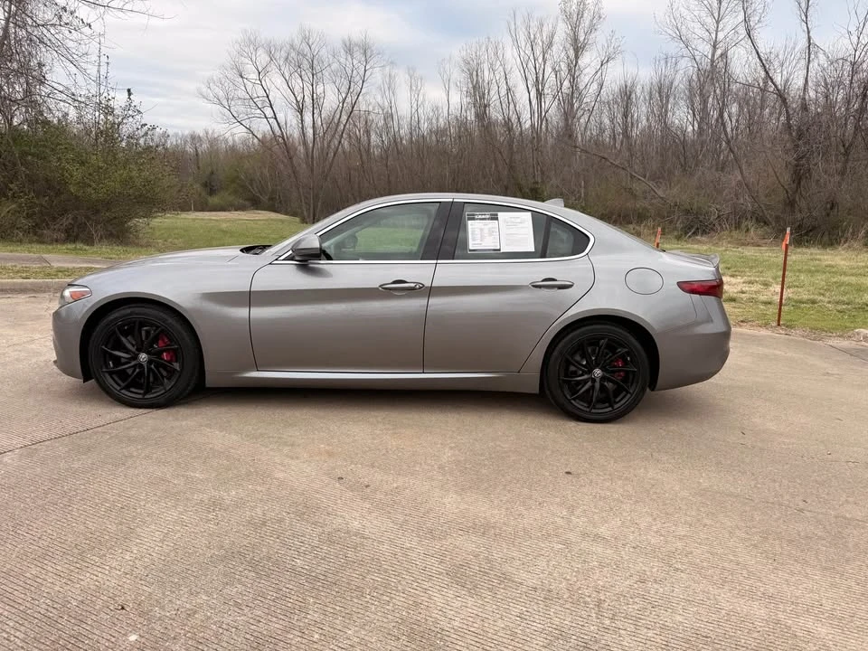 2018 Alfa Romeo Giulia - Image 3 of 17