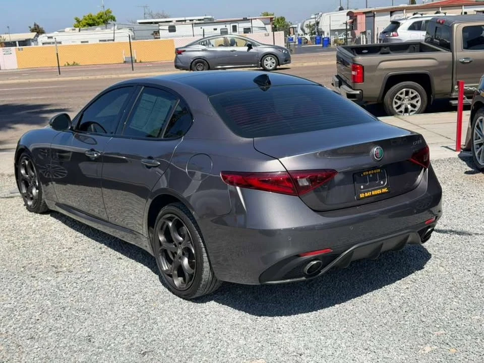 2018 Alfa Romeo Giulia - Image 2 of 14