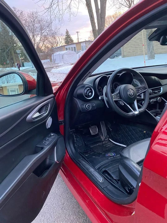 2018 Alfa Romeo Giulia - Image 4 of 14