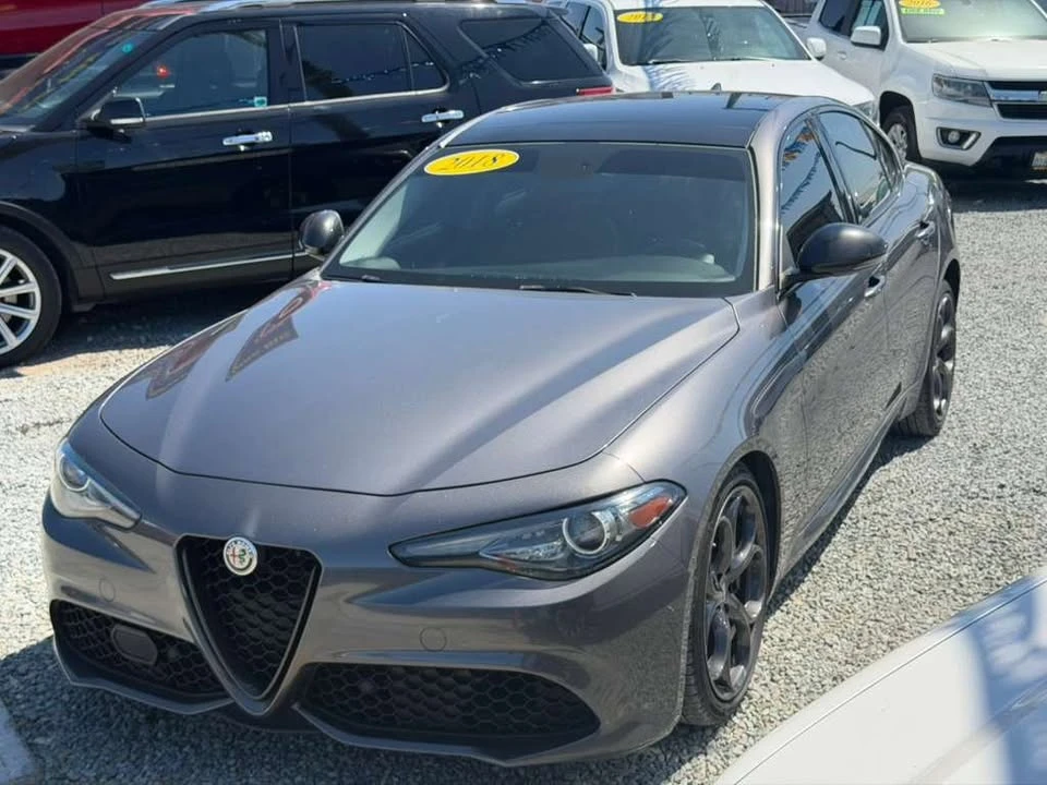 2018 Alfa Romeo Giulia - Image 5 of 14
