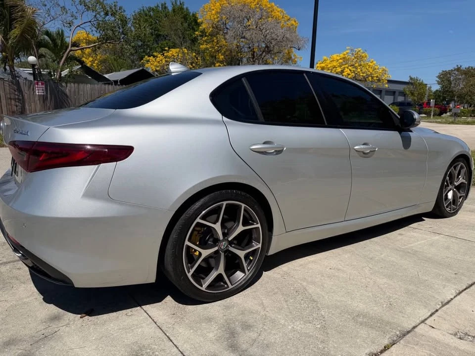2018 Alfa Romeo Giulia - Image 7 of 20