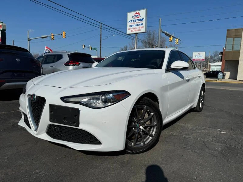 2018 Alfa Romeo Giulia - Image 2 of 20