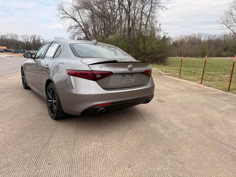2018 Alfa Romeo Giulia - Image 4 of 17