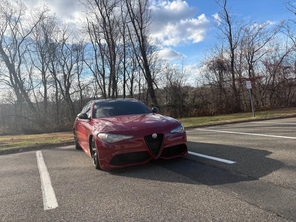 2018 Alfa Romeo Giulia - Image 5 of 6