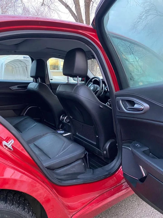 2018 Alfa Romeo Giulia - Image 10 of 14