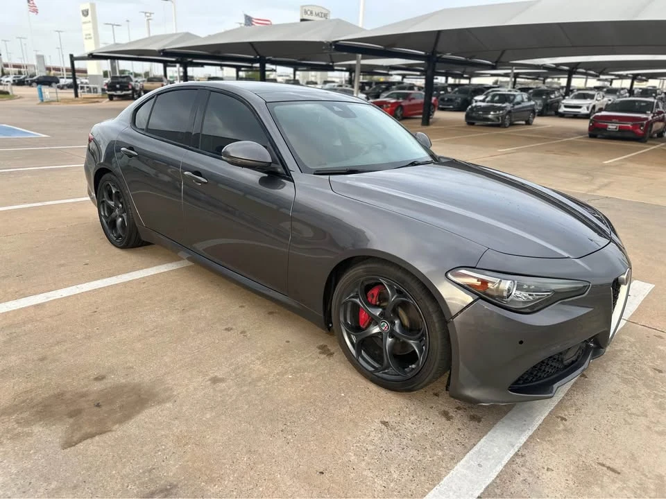 2018 Alfa Romeo Giulia - Image 3 of 8