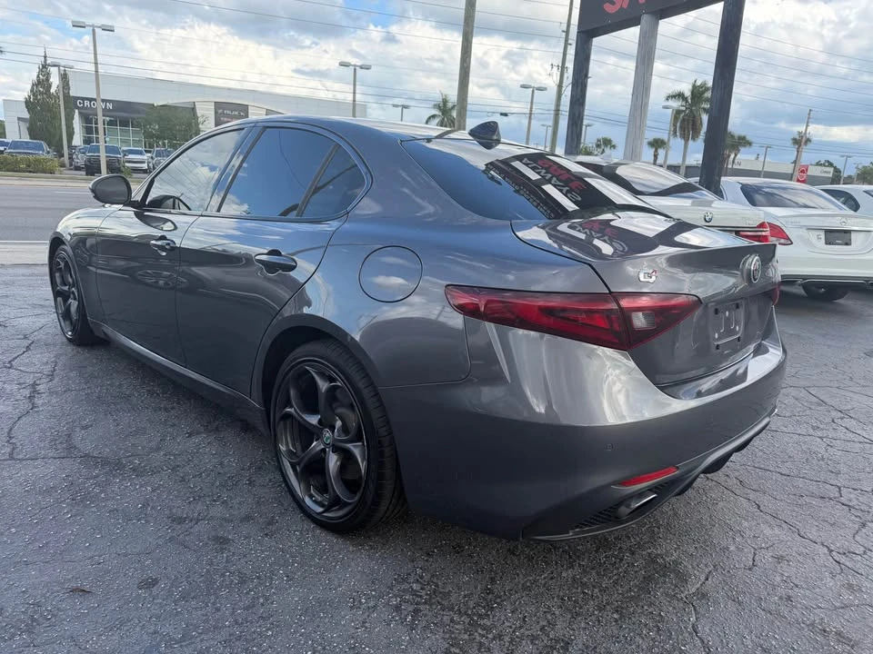 2018 Alfa Romeo Giulia - Image 2 of 7
