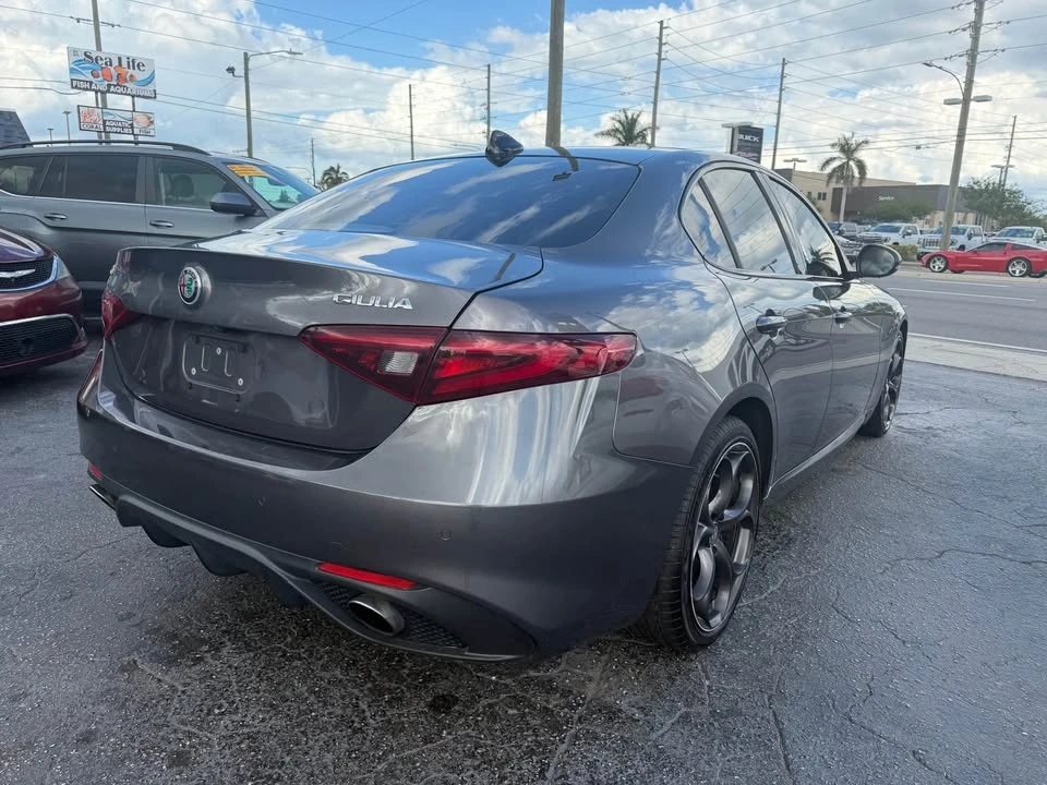 2018 Alfa Romeo Giulia - Image 3 of 7