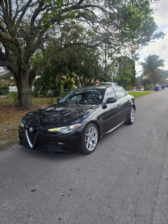2018 Alfa Romeo Giulia - Image 3 of 9