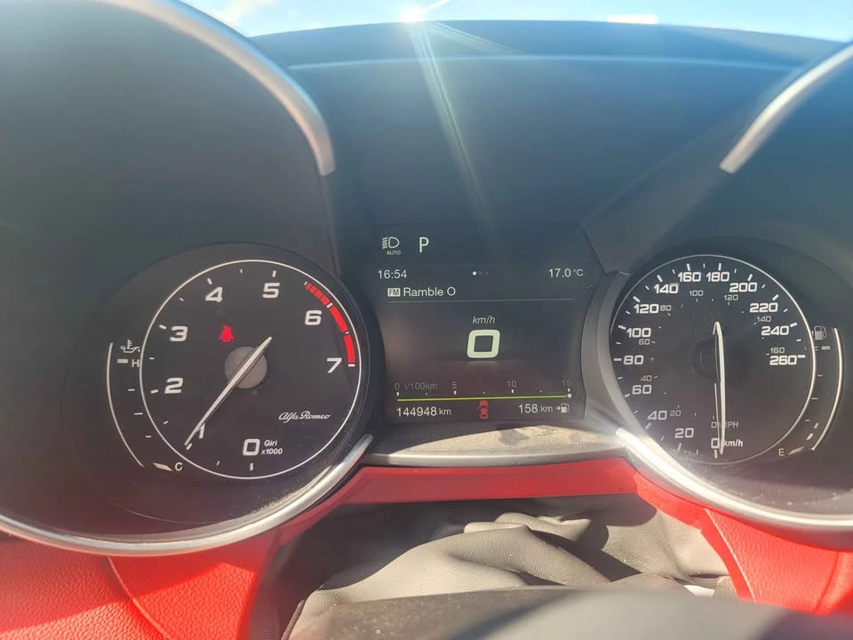 2018 Alfa Romeo Giulia - Image 11 of 13