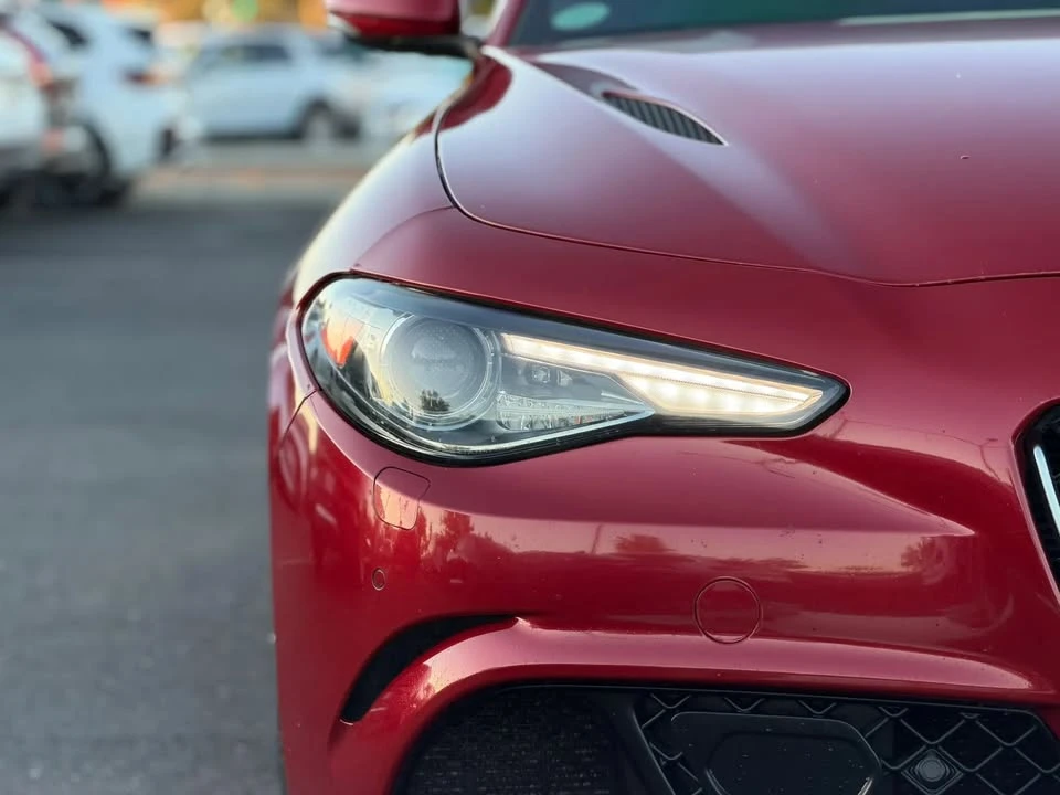 2018 Alfa Romeo Giulia - Image 6 of 20