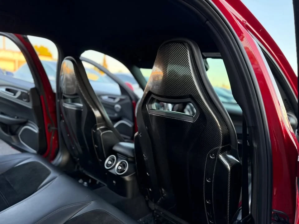 2018 Alfa Romeo Giulia - Image 12 of 20