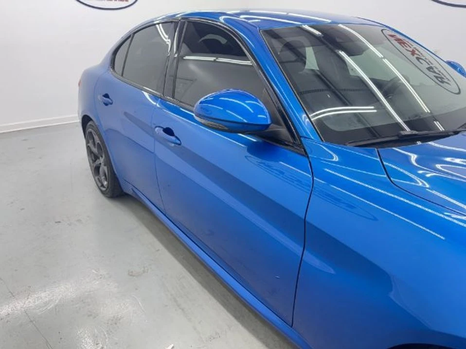 2018 Alfa Romeo Giulia - Image 11 of 20