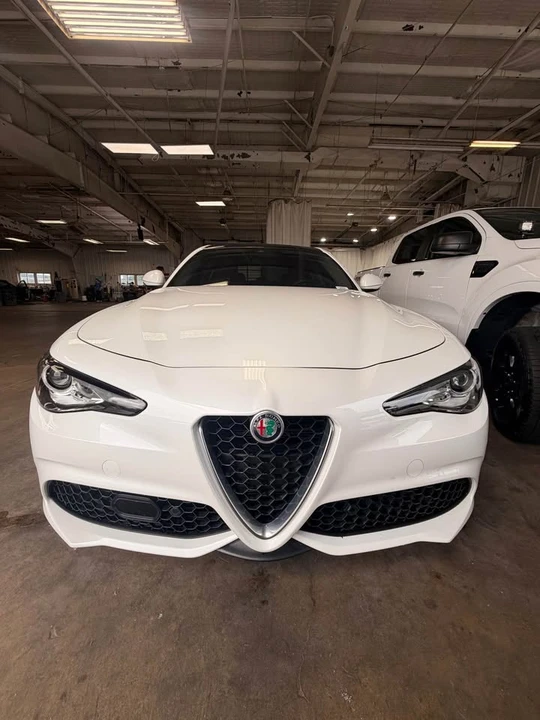 2018 Alfa Romeo Giulia - Image 2 of 7