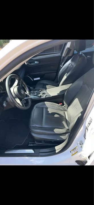 2018 Alfa Romeo Giulia - Image 7 of 9